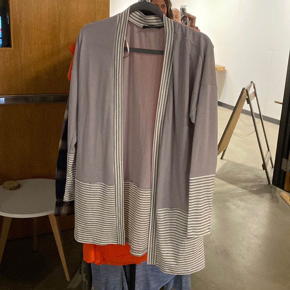 Brand new doe & ray cardigan